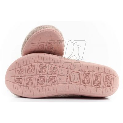 9. Kapcie Scholl Creamy Bootie W F301471023