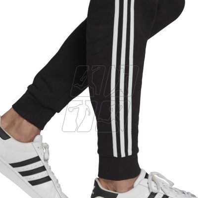 4. Spodnie adidas 3-stripes M GN3458