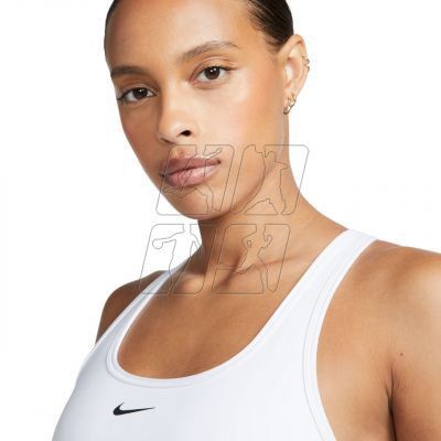 7. Stanik sportowy Nike Swoosh Light Support W DX6817-100