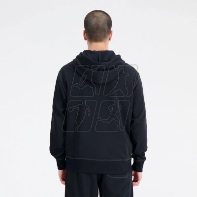 3. Bluza z kapturem New Balance Essentials Hoodie M MT33508BK