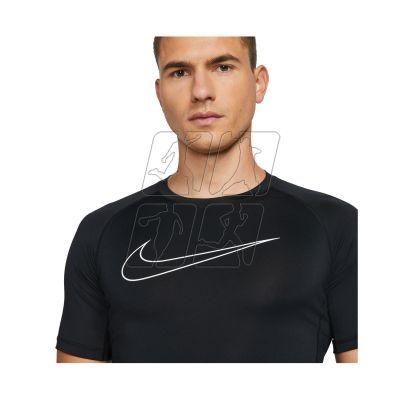 3. Koszulka termoaktywna Nike Pro Dri-FIT Top M DD1992-010