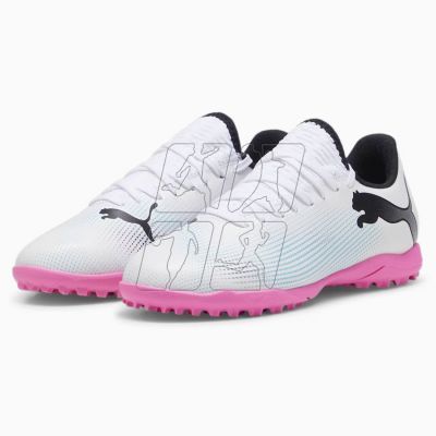 5. Buty Puma Future 7 Play TT Jr 107737 01