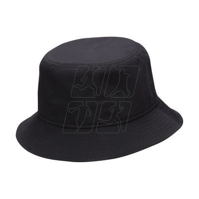 2. Czapka, kapelusz Nike Apex FB5382-010