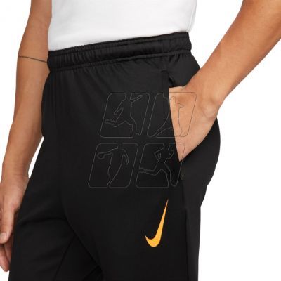 4. Spodnie Nike Therma-Fit Strike Pant Kwpz Winter Warrior M DC9159 010
