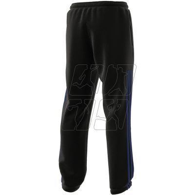 3. Spodnie adidas Essentials Samson Joggers M EE2328