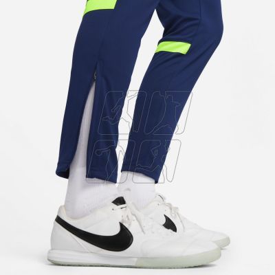 5. Spodnie Nike Academy 21 M CW6122-492