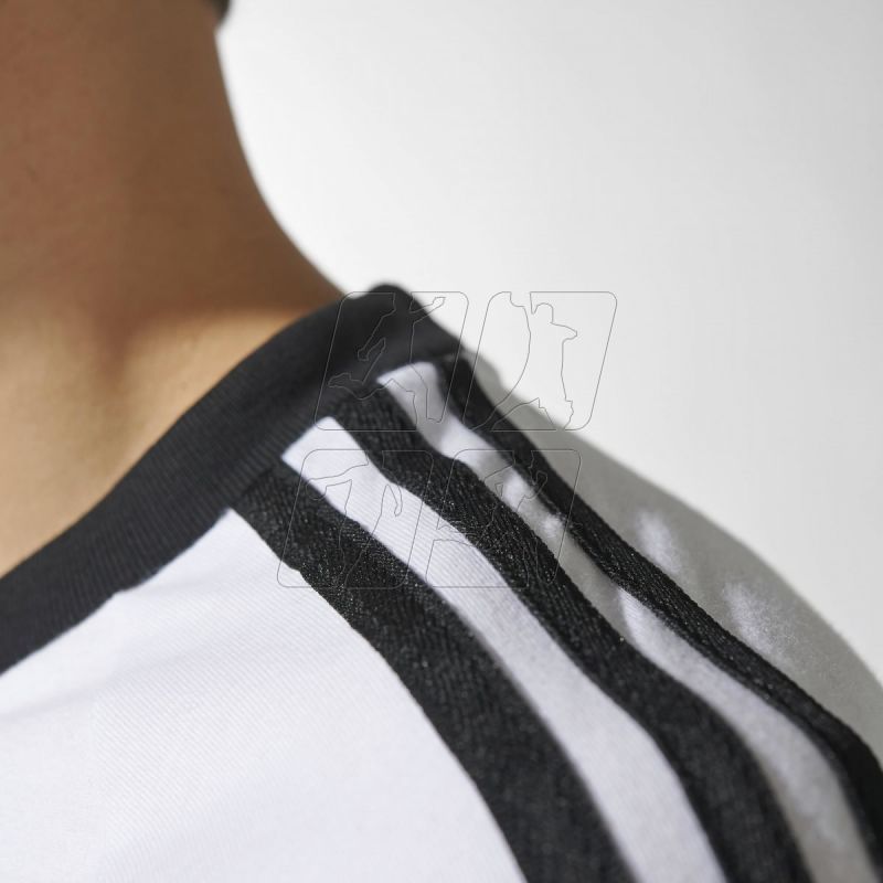 5. Koszulka adidas ORIGINALS Sport Essentials Tee M S18420