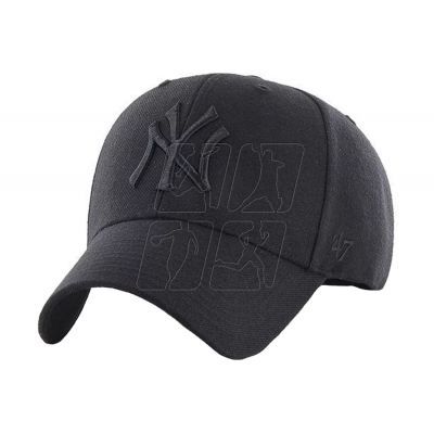 3. Czapka z daszkiem 47 Brand New York Yankees MVP Cap B-MVPSP17WBP-BKB