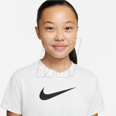 5. Koszulka Nike Dri-Fit Jr AR5039 101